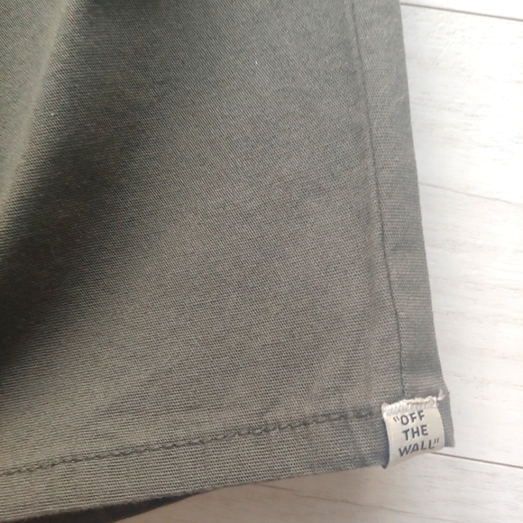 VANS NEW Walter 7 K K Twill Shorts Ranger Green - Picture 3 of 8